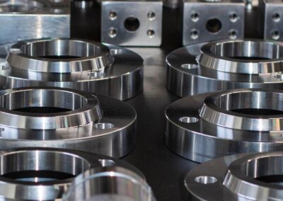 Which One is Best for Your Industry: Zinc-Nickel Plating vs. Standard Zinc Plating?